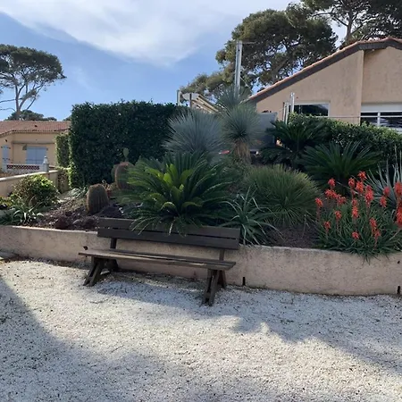 Studio Climatise Proche Plage Avec Parking Et Wifi A - Fr-1-335-197 Apartment