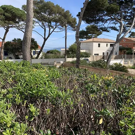 Studio Climatise Proche Plage Avec Parking Et Wifi A - Fr-1-335-197 Hyeres